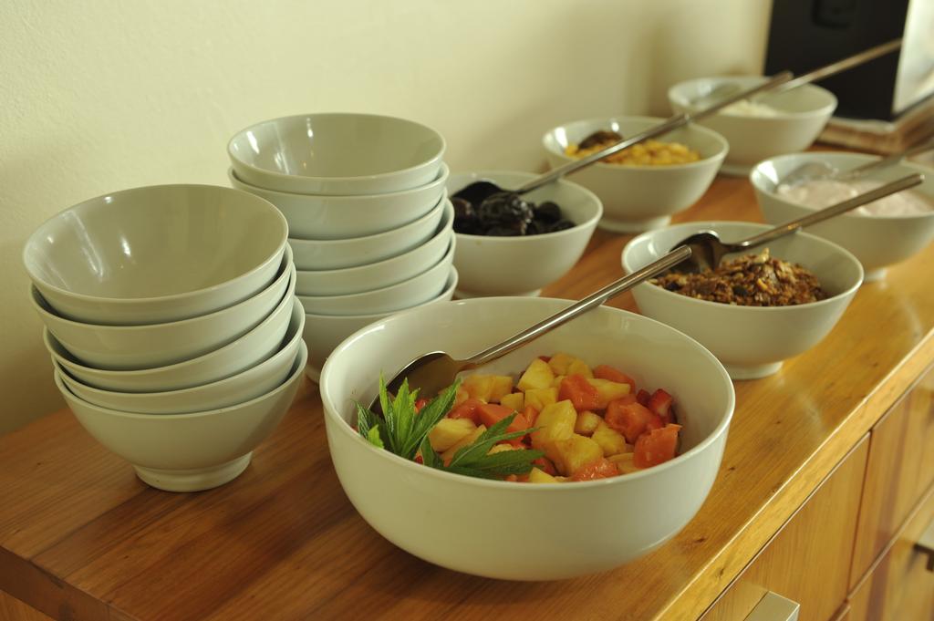 Whalesong Lodge Gansbaai Buitenkant foto