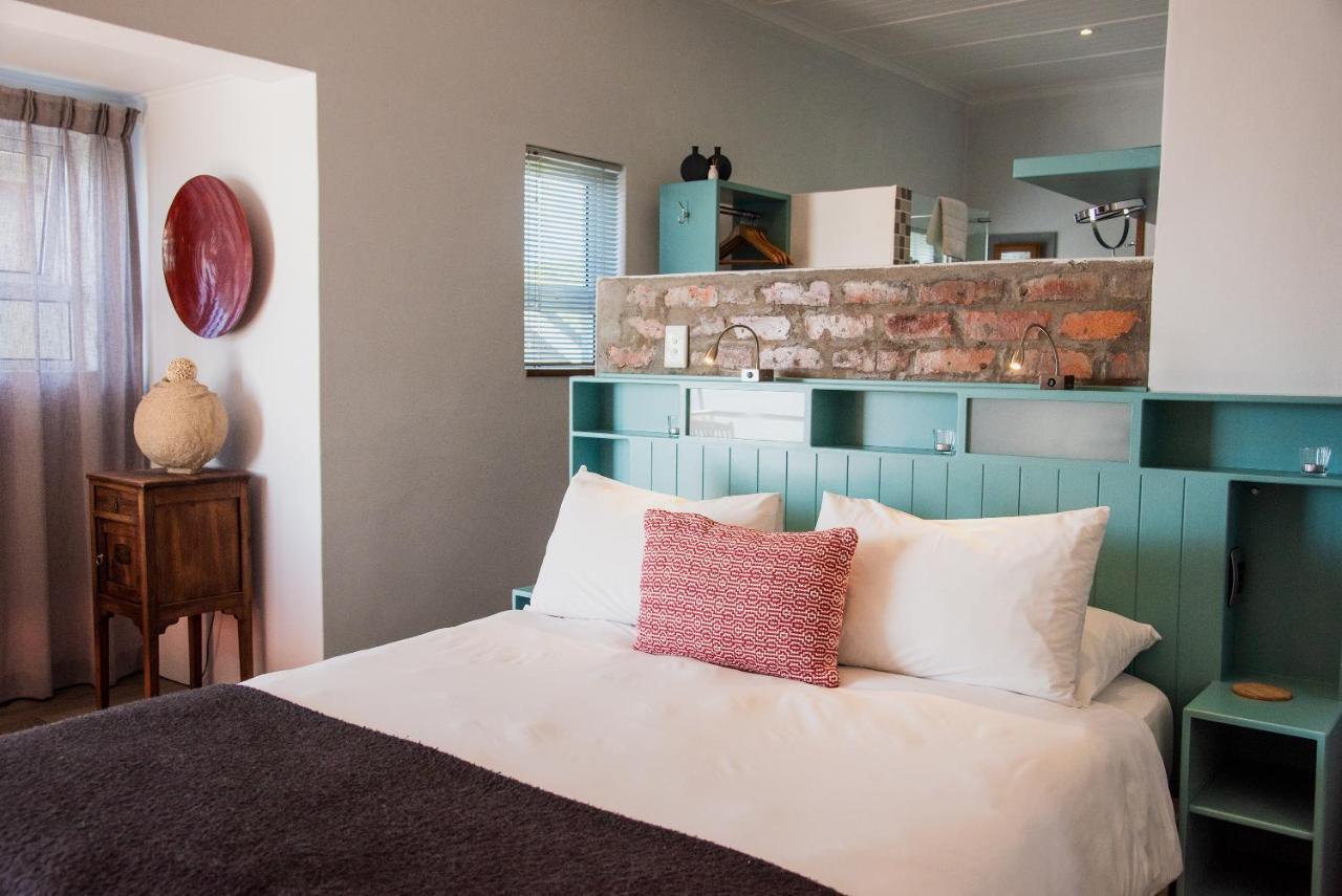 Whalesong Lodge Gansbaai Buitenkant foto
