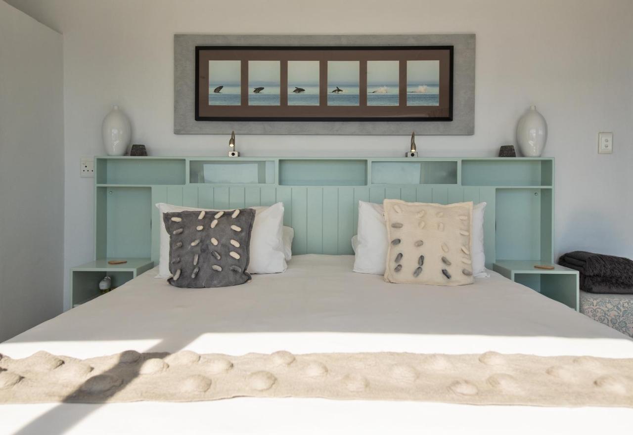Whalesong Lodge Gansbaai Buitenkant foto