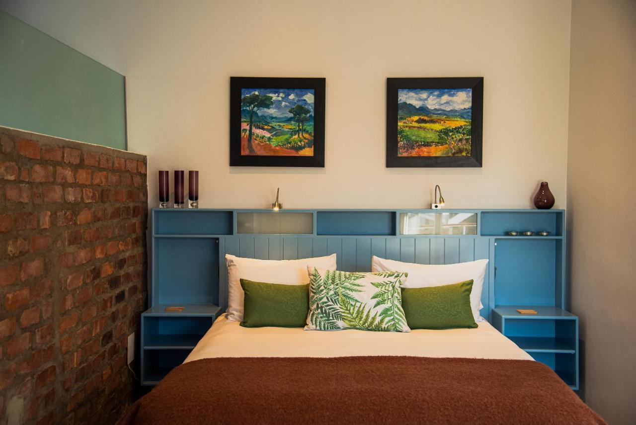 Whalesong Lodge Gansbaai Buitenkant foto