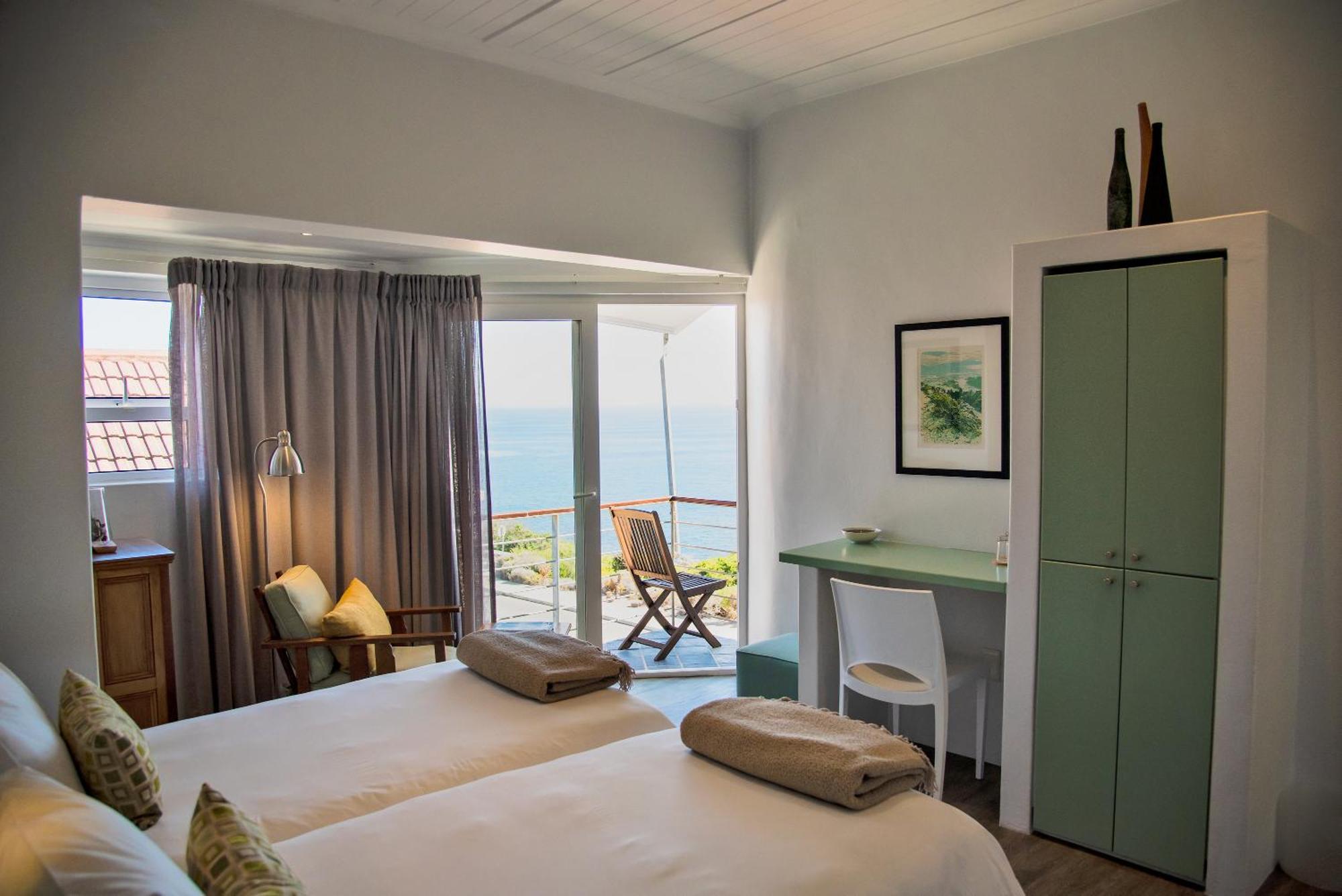 Whalesong Lodge Gansbaai Buitenkant foto