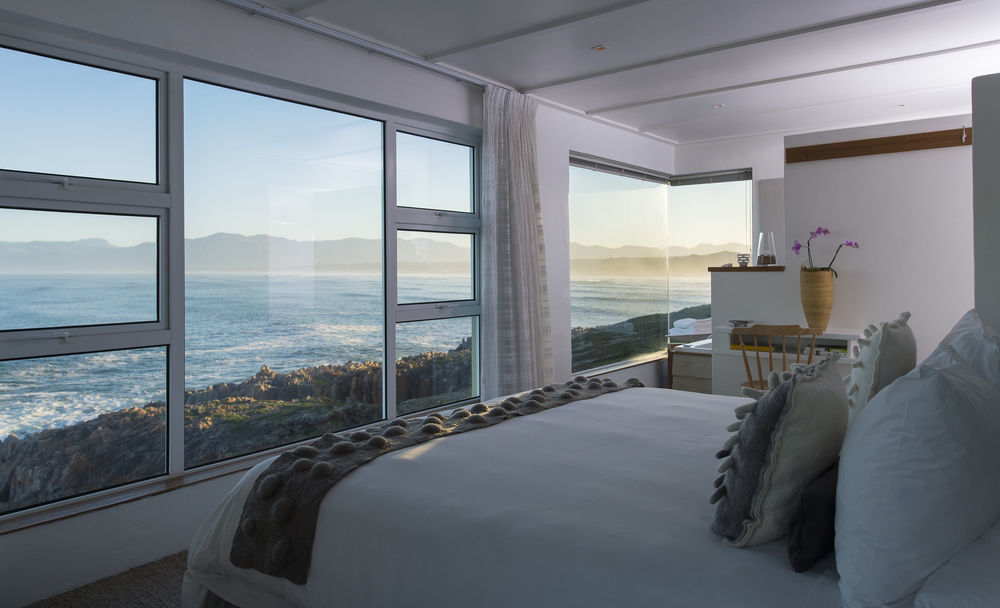 Whalesong Lodge Gansbaai Buitenkant foto
